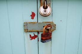 When the actuator fails (or starts to fail), you'll likely notice one or more symptoms that make your daily commute less pleasant. 3 Reasons Why Your Garage Door Won T Open Vacaville Garage Doors