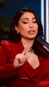 أهلي ثم الدنيا كلها سوا