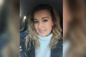 Sophie Parrish's Instagram, Twitter & Facebook