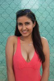 Hot Indian Babe With A Sexy Body