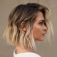 Apr 05, 2022 · taglio pixie cortissimo su capelli biondi con base scura. Che Colore Va Di Moda Le Tendenze Colore Capelli Biondi Autunno 2021