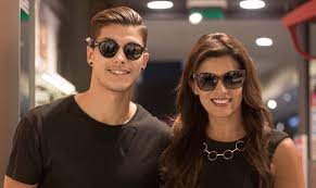 She was born in 1970s, in generation x. Retono De Ivette Vergara Y Fernando Solabarrieta Firmara Con Importante Equipo Nacional