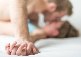 Du kannst ihn wissen lassen, dass er etwas besonderes (für dich) ist, jedoch ohne ihm das gefühl zu geben, erdrückt zu werden oder es. 8 Dinge Das Machen Paare Die Ein Erfulltes Sexleben Haben Kolnische Rundschau
