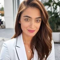 Maria Nicolas's Instagram, Twitter & Facebook