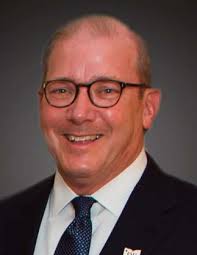 ESUF annual report 2015-16revised11.21_Layout 1