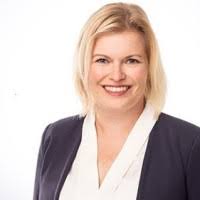 300+ perfiles de «Mandy»