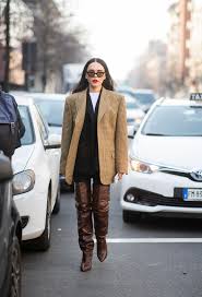 Damen sandaletten für den sommer 2021. Overknees Outfit Overknee Stiefel Richtig Kombinieren Glamour