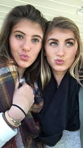 Miranda Lobell (@M_LO10)