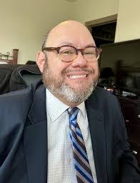 Ashley Hughart's Instagram, Twitter & Facebook