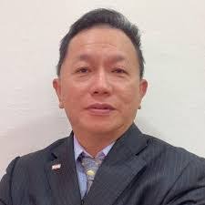 Albert Lim's Instagram, Twitter & Facebook