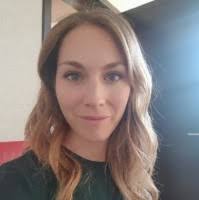 500+ profili “Chloe”