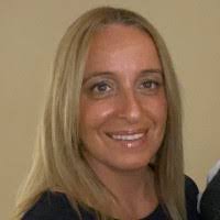 Lesley Valentine's Instagram, Twitter & Facebook