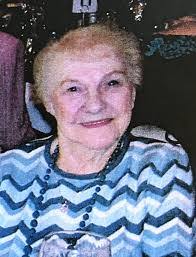 Estelle Friedman's Instagram, Twitter & Facebook