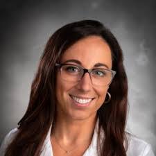 Ashley Kaufman's Instagram, Twitter & Facebook