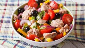 Check spelling or type a new query. Insalata Con Tonno Mozzarella E Peperoni Invitante E Saporita