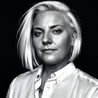 Danielle Hodgson's Instagram, Twitter & Facebook