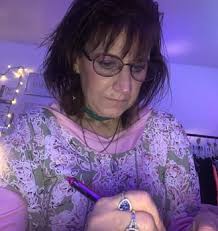 Experienced Writer, Content Creator, and Communications Specialist