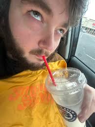 I love my free shirt and creamy yummy drink 🤗 7brew always makes my drinks  the creamiest and I'm their favorite customer cus they told me I was