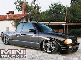 Mini Truckin Desktop Wallpapers May 2011 1997 Gmc Sonoma Front Classic Cars Trucks Hot Rods Mini Trucks Classic Cars Trucks