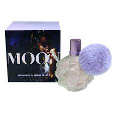 A final seductive touch of creamy sandalwood, black amber and sensual vanilla create an indulgent, lasting impression. Ariana Grande Moonlight Zvaretti Fragrances