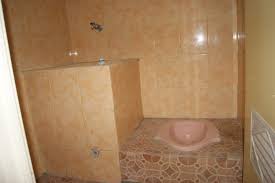 Desain Kamar Mandi Kloset Jongkok Wc Jongkok Desainrumahnya Com Kamar Mandi Mandi Ide Kamar Mandi