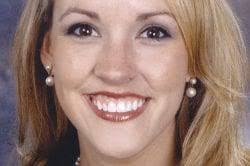 Elizabeth Bedwell's Instagram, Twitter & Facebook