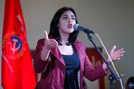 Cariola, pérez y muñoz se definen ante candidaturas independientes para la convención constitucional. Quien Es Karol Cariola La Diputada Que Conquisto A Guillier T13