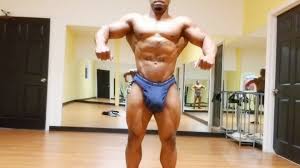 Bodybuilder Bo Lewis shows his biggest asset - Monstercockland