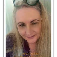 Lizette Taylor's Instagram, Twitter & Facebook