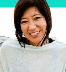 Sharon Wallin's Instagram, Twitter & Facebook