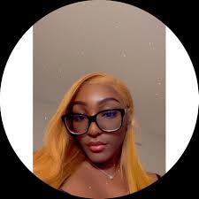 I know ima handful baby… That's what you got two hand for 🙌🏾💋