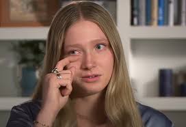 Yoda disapproves having to give back the thing he stole