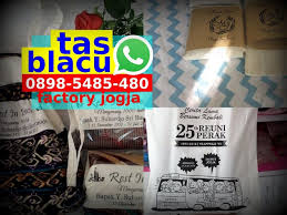 Terdapat 2 ragam kain mori yaitu kain mori yg telah mengalami proses pemutihan / bleaching dan kain mori yg belum diputihkan. Pin On Tas Blacu Batik Murah