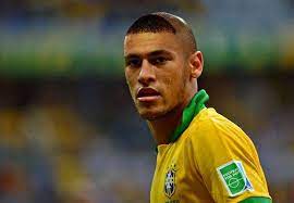 Moja haircut best hair styling. Football Is Freedom Neymar I Used To Have Ronaldo S Haircut Facebook