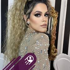 Nos acabamos de enterar que muy pronto en MTY tendremos un Auto Cinema  😍😍😍 Autocinema Movie Drive . A quien llevarías a ver una Película  romantica aquí 👆👆