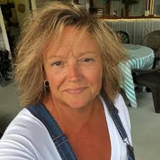 Weekend plans = wardrobe handled ✨ @lusimadelinn styles our Saly Vanessa  Vest Top and Lili Vanessa Pants 🤍 #citybeachaustralia