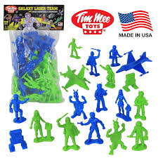 Priming And Painting Green Army Men Or In This Case Green Space Men Forum Dakkadakka Would You Like To Know More Team Space Space Toys Galaxy