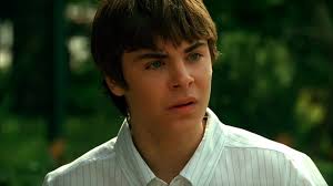 ZAC EFRON EN CSI MIAMI