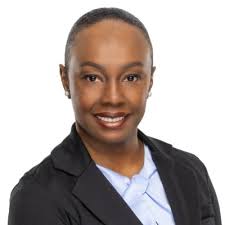 I'll never forget one of my last bosses. He was the absolute WORST! It was  like a mixture of narcissism,self pity, and no common sense. He tore the  whole team down (which