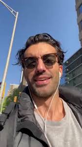 Bahai Justin Baldoni