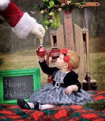 Outdoor Christmas Pictures Blue Owl Photography Christmas Photo Props Family Christmas Pictures Christmas Photography