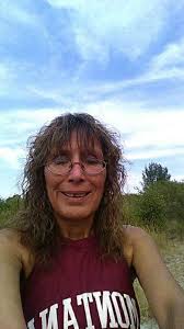 Hello ladies, I'm Lamont from Tennessee but I'm in Ohio and I just wanna  say that I'm not a user 😍