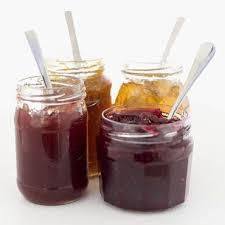 Confitures Maison Trop Liquide Epaisse Sucree Les Conseils Imparables Pour Rattraper Une Confiture Ratee Cuisine Plurielles Fr Confiture Maison Confiture Recette Confiture
