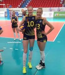 Check out isabelle haak's height, birthday, social media and latest news exclusively on volleyverse.com. Isabelle Haak On Instagram 10 13 Isabellehaakofficial Filippahansson Instagram Running Basketball Court