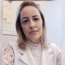 Dra. Karina Borges Alves Cheloni, Pediatra em Montes Claros