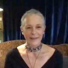 carol cutting daryl's hair 🤧❤️ #TWD