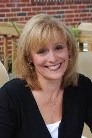 Kim Yeager's Instagram, Twitter & Facebook