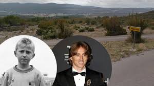 This is the shirt number history of luka modric from real madrid. Luka Modric Od Najmanjeg Pastira U Podgorju Velebita Do Najboljeg Nogometasa Na Svijetu Kolumna Agroklub Com