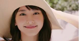 新垣結衣（日语：新垣 結衣／あらがき ゆい aragaki yui，1988年6月11日－）是日本女演員、歌手及模特兒，出生於沖繩縣那霸市，身高169公分，血型a型，目前為日本lespros娛樂旗下藝人。 é€™ç¬'å®¹èª°é ‚å¾—ä½ æ–°åž£çµè¡£ç´…10å¹´é  ä¸€å¤§ç‰¹è‰² è€å©†æˆ'è¦èžåŒ–äº†qq è¿½æ˜Ÿ æ—¥æœ¬ è—äºº æ–°åž£çµè¡£