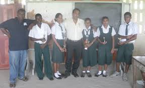 Retemiah, Connelly, Paul, Hamid and Chowtie are EISS 10k road race champs